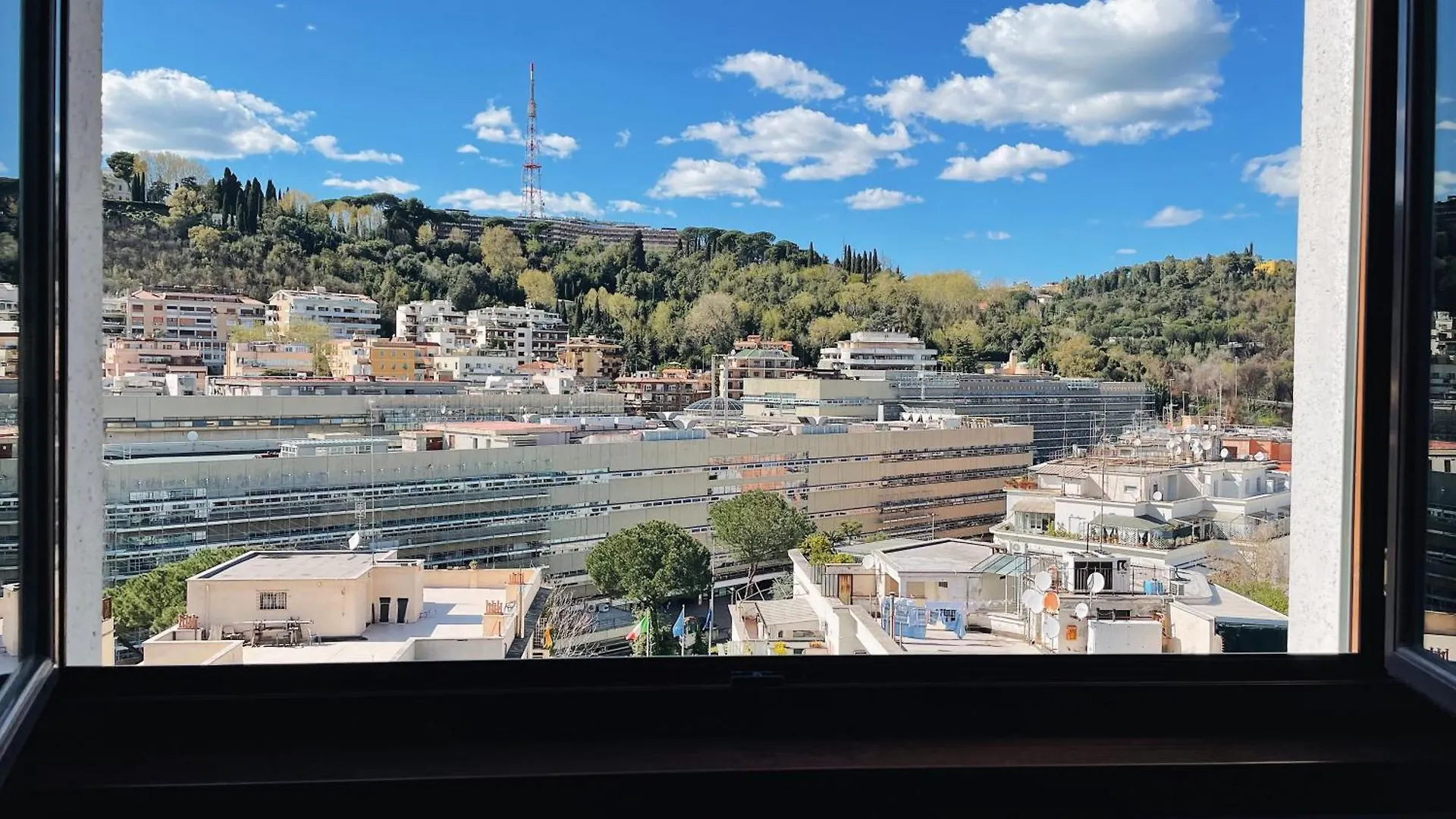 Cloud 9 - Attico Al Centro Di Roma 아파트  로마